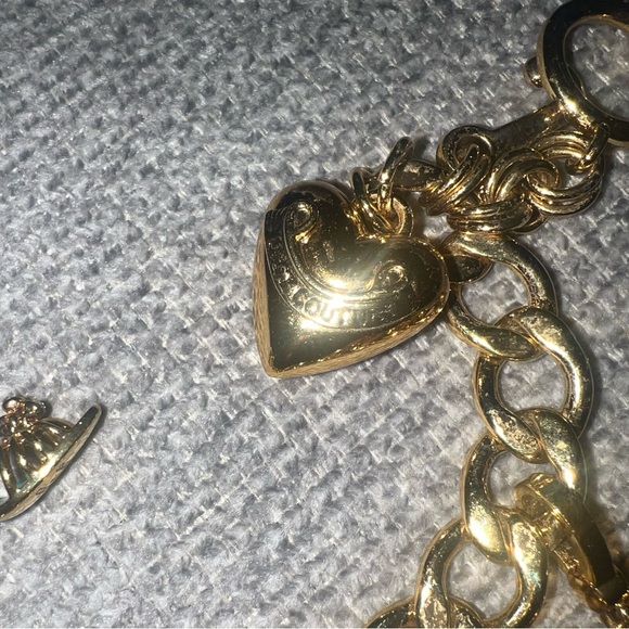 *VINTAGE* Juicy Couture Gold Plated Starter Charm Bracelet - Picture 9 of 11